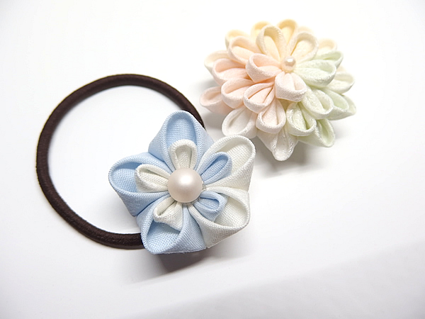ひとつ菊（帯留め）と花雀（ヘアゴム）