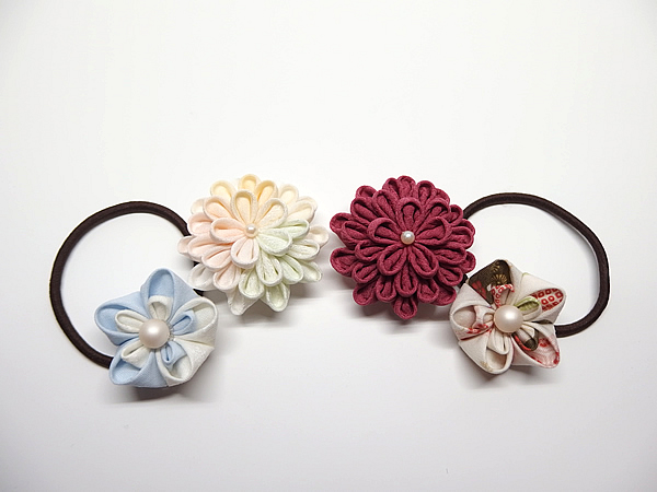 ひとつ菊（帯留め）と花雀（ヘアゴム）